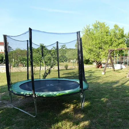 Pavlovi Dvori *