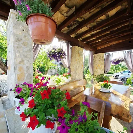 Pavlovi Dvori Holiday home