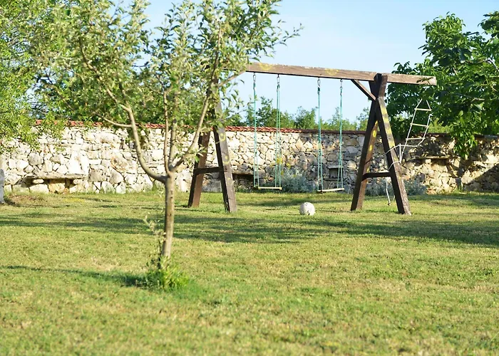 Pavlovi Dvori Vikendica