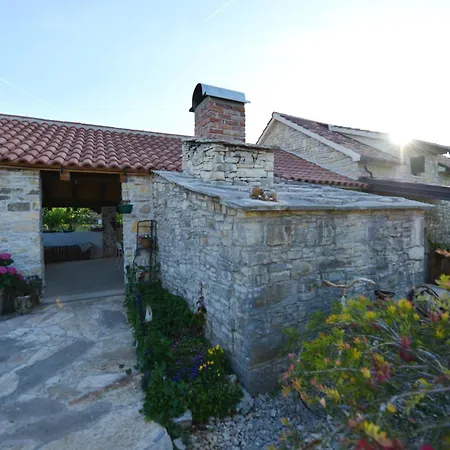 Prázdninový dům Pavlovi Dvori Smilcic