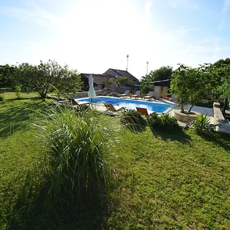 Prázdninový dům Pavlovi Dvori Smilcic